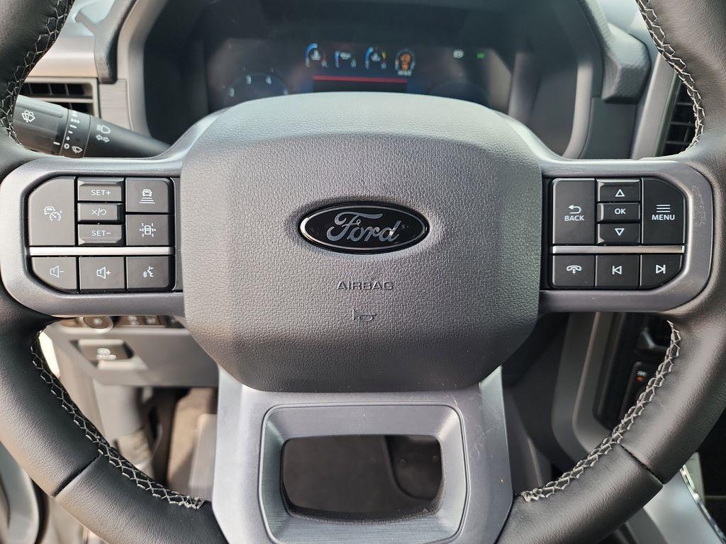 new 2025 Ford F-150 car, priced at $51,035