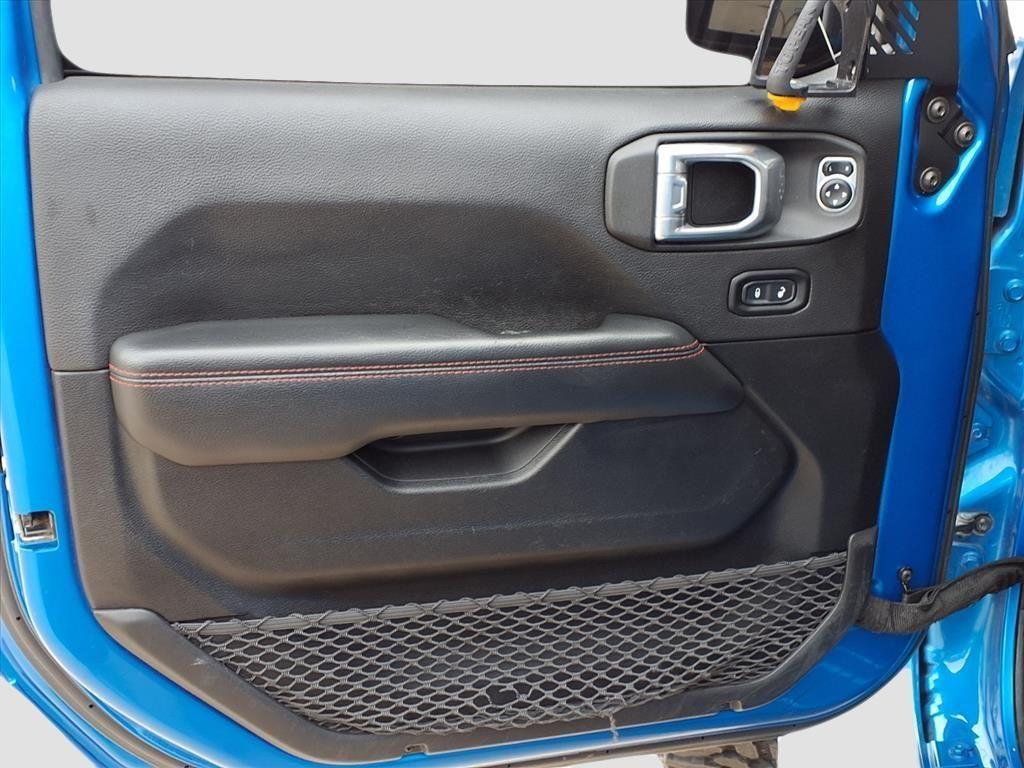 used 2021 Jeep Gladiator car, priced at $31,895