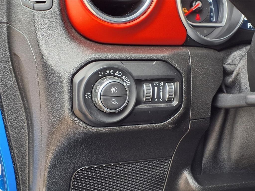 used 2021 Jeep Gladiator car, priced at $31,895