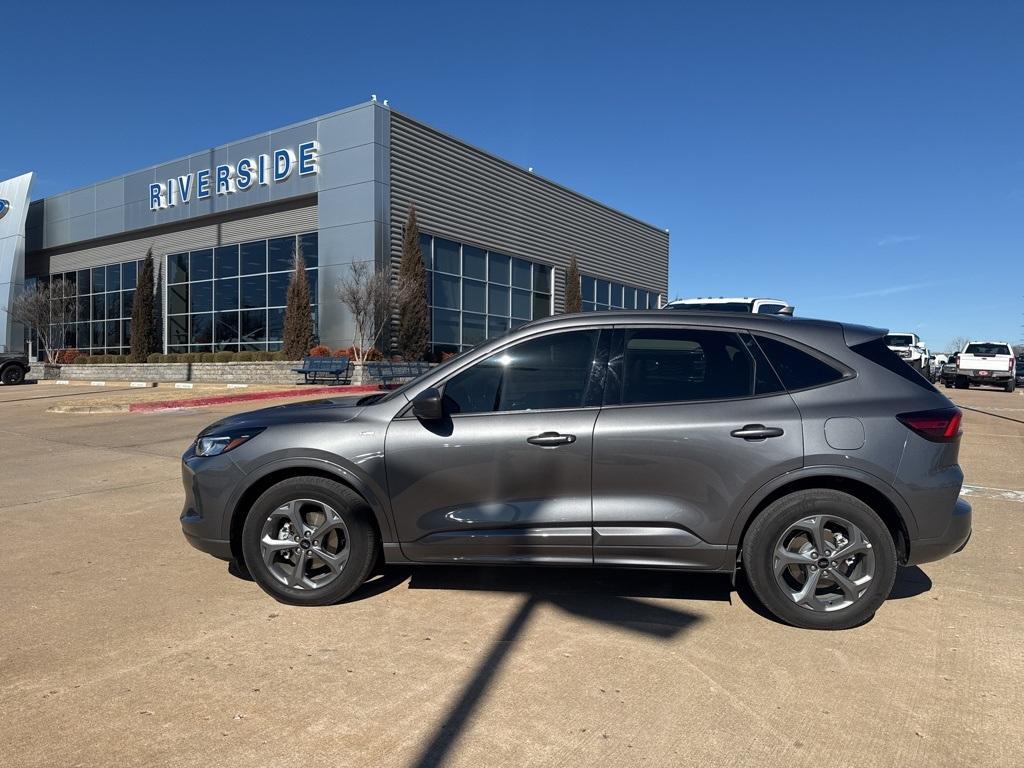 used 2024 Ford Escape car, priced at $29,424