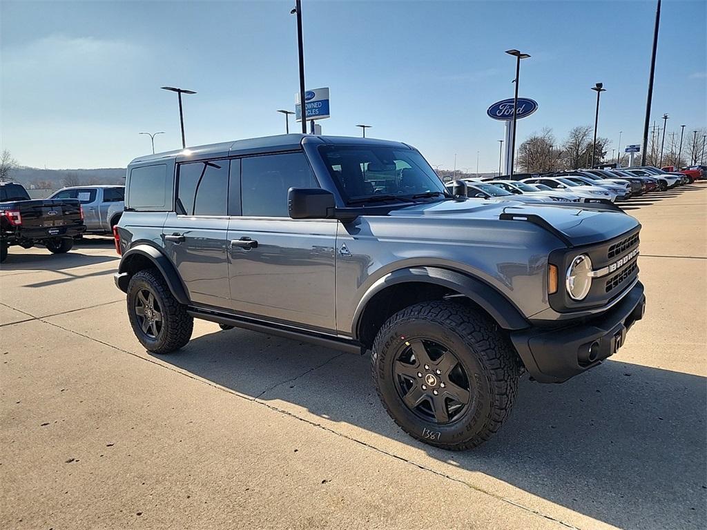 new 2024 Ford Bronco car, priced at $49,172