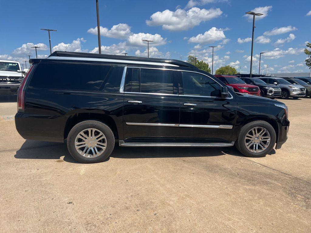 used 2016 Cadillac Escalade ESV car, priced at $38,988