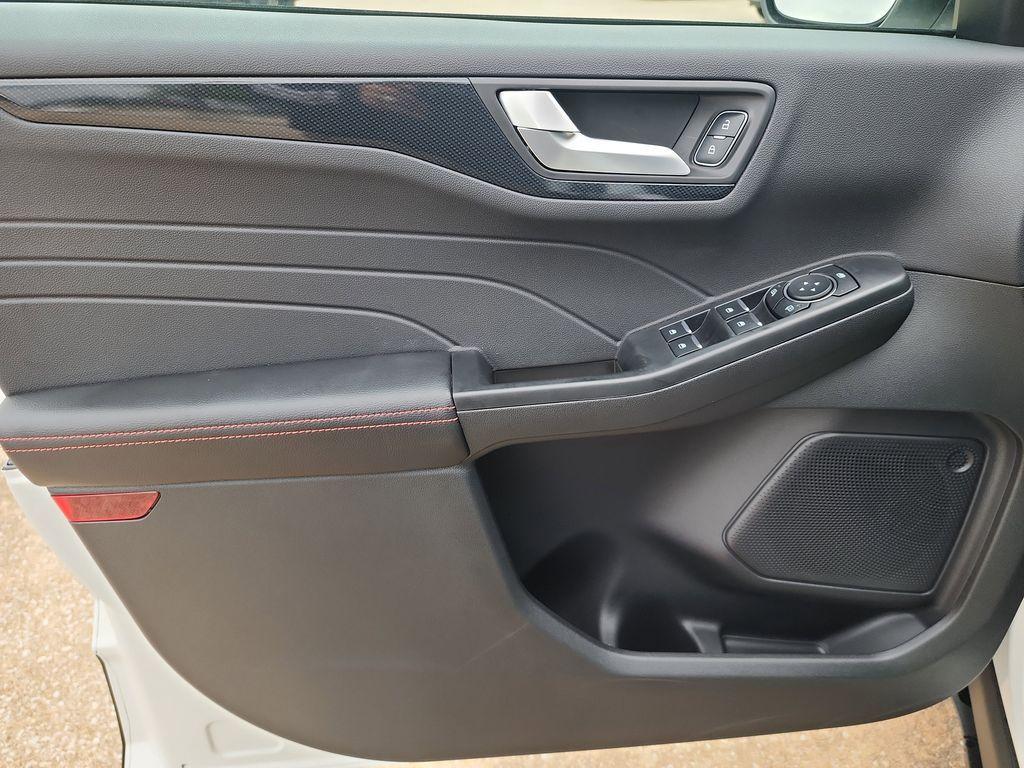 new 2025 Ford Escape car, priced at $28,815