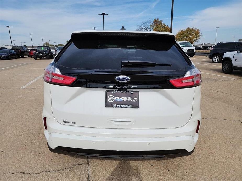 new 2024 Ford Edge car, priced at $39,639