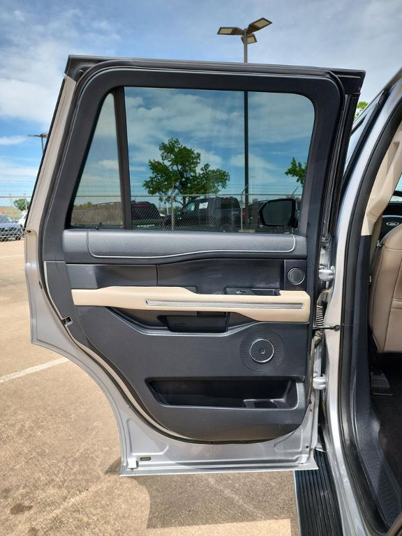used 2023 Ford Expedition car, priced at $45,995