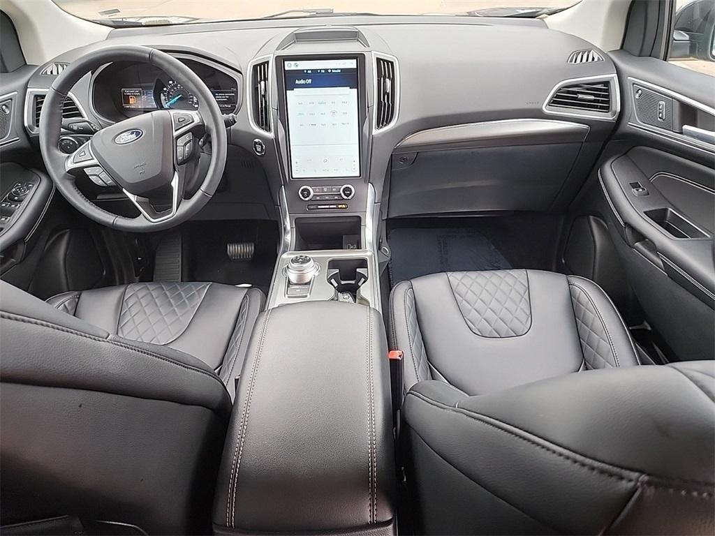 used 2024 Ford Edge car, priced at $29,994