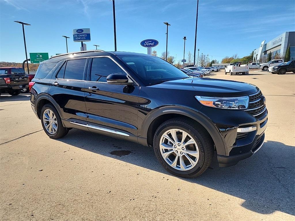 new 2024 Ford Explorer car, priced at $45,178