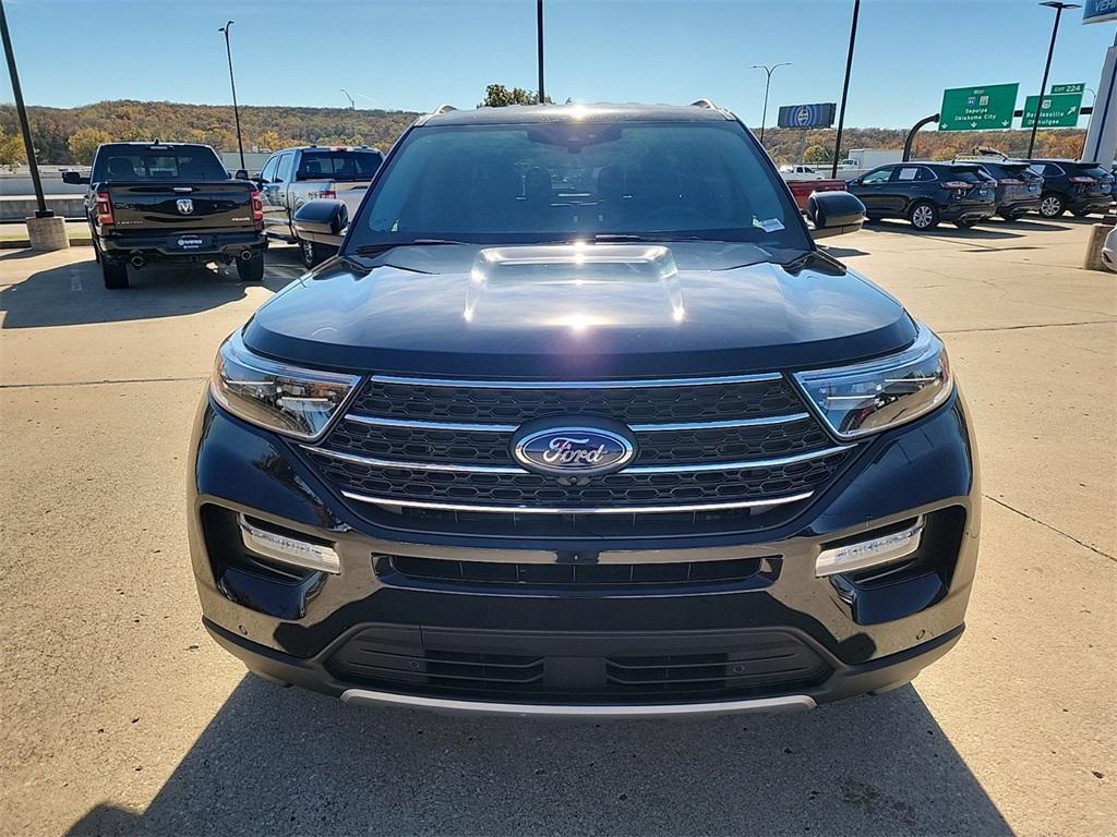 new 2024 Ford Explorer car, priced at $45,178