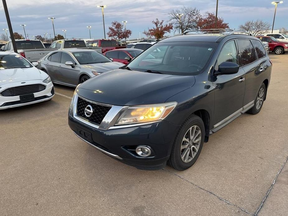 used 2013 Nissan Pathfinder car, priced at $7,999