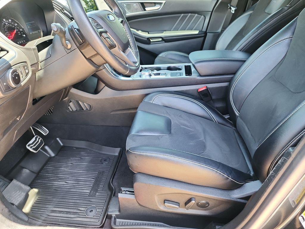 used 2023 Ford Edge car, priced at $30,782