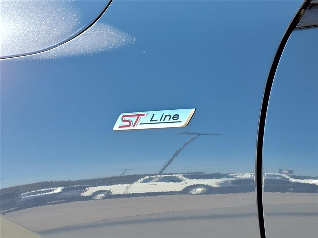 used 2023 Ford Escape car, priced at $27,606