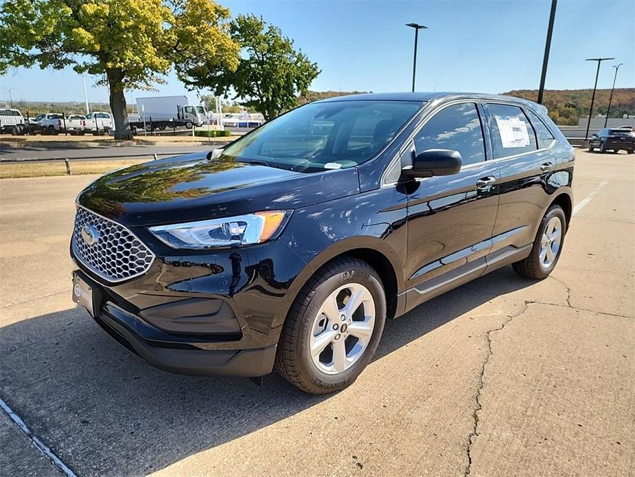 new 2024 Ford Edge car, priced at $31,552