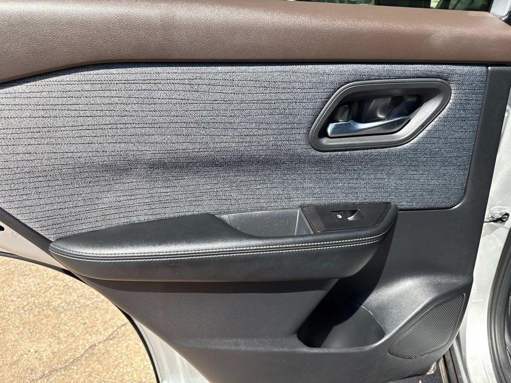 used 2023 Nissan Rogue car, priced at $21,533