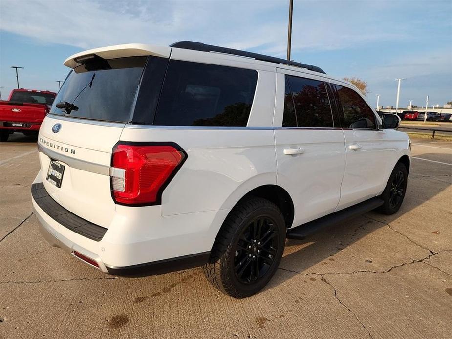 new 2024 Ford Expedition car, priced at $60,366