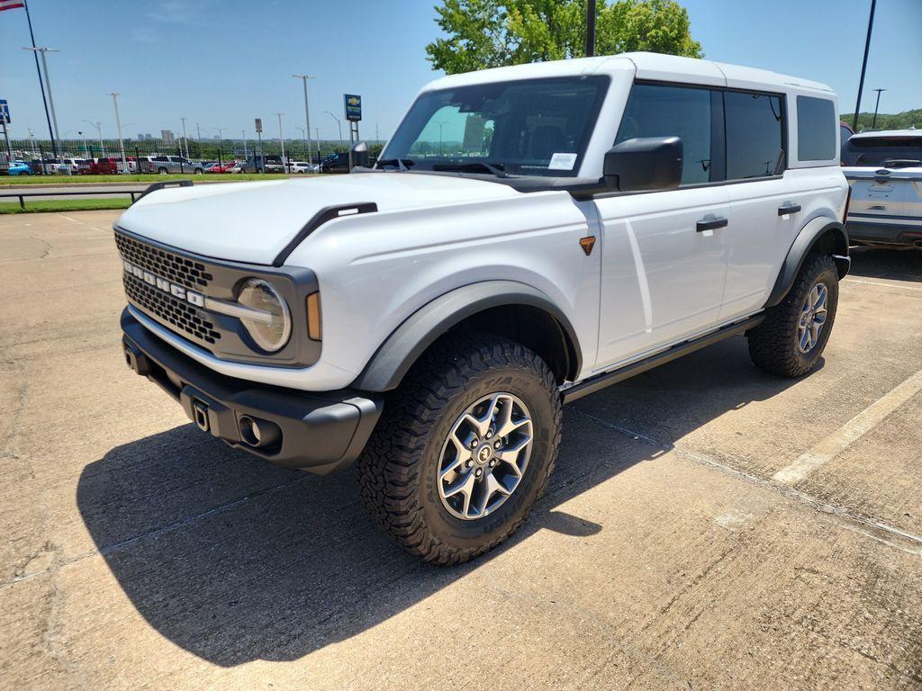 new 2025 Ford Bronco car, priced at $55,015