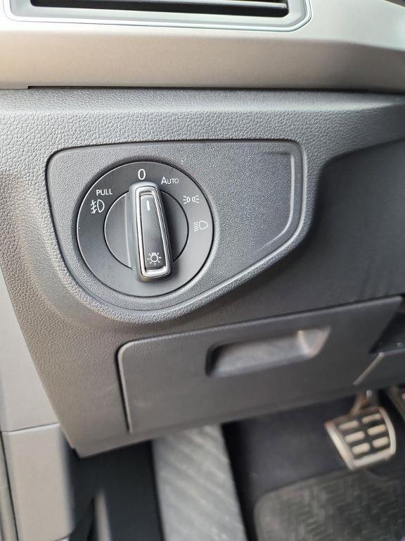 used 2019 Volkswagen Atlas car, priced at $21,988