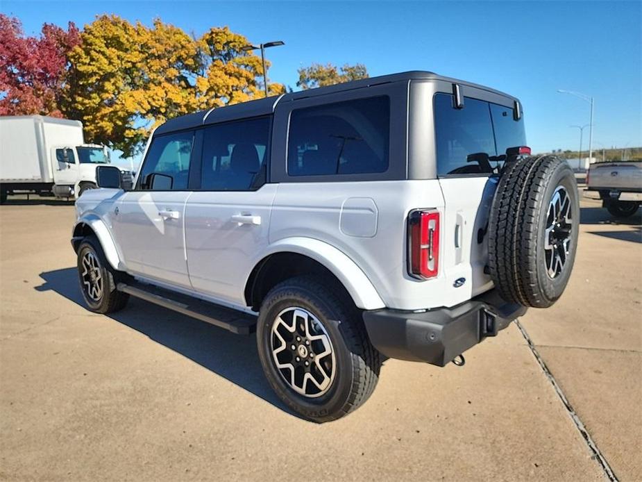 new 2024 Ford Bronco car, priced at $52,694