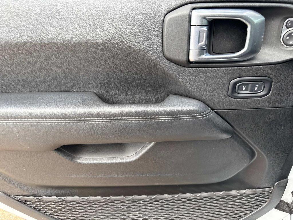 used 2022 Jeep Wrangler Unlimited car, priced at $29,990