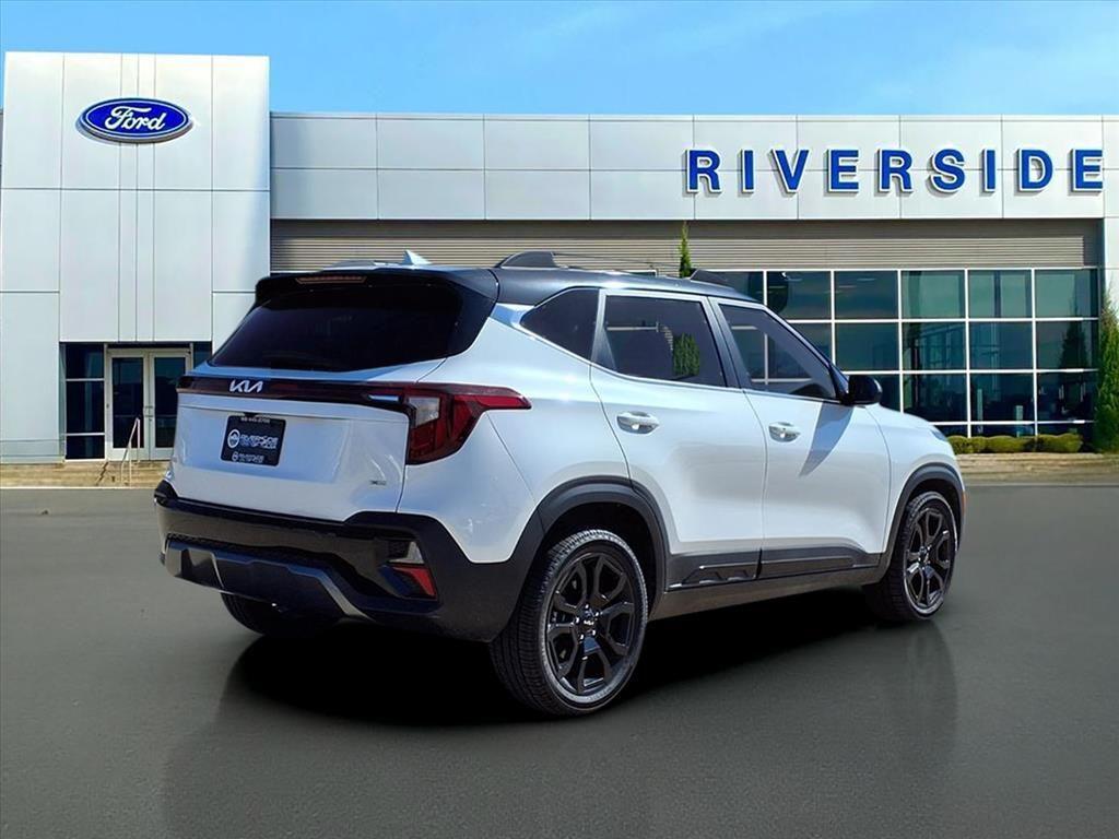 used 2024 Kia Seltos car, priced at $20,995