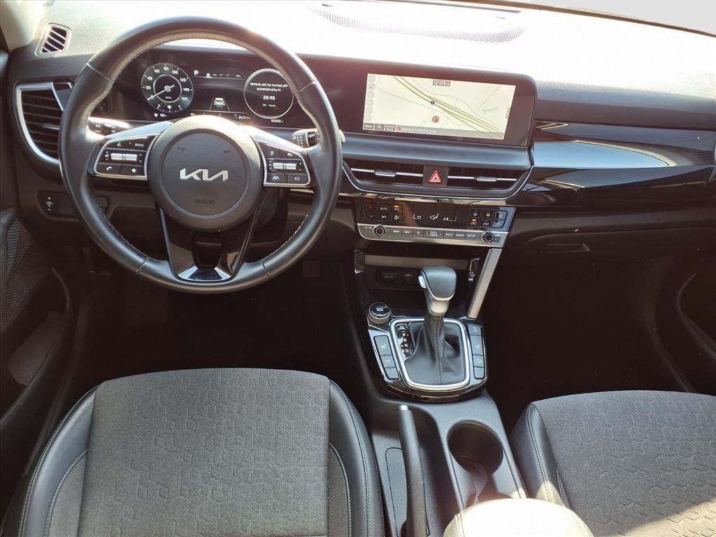 used 2024 Kia Seltos car, priced at $20,995