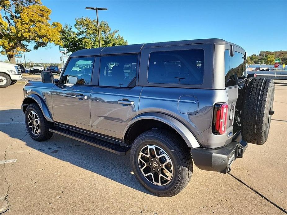 new 2024 Ford Bronco car, priced at $52,140