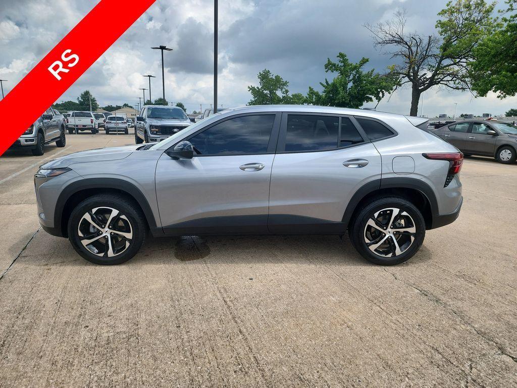 used 2024 Chevrolet Trax car, priced at $23,474