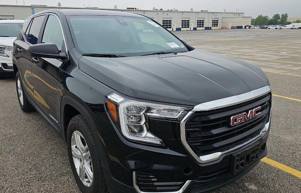 used 2024 GMC Terrain car, priced at $26,950