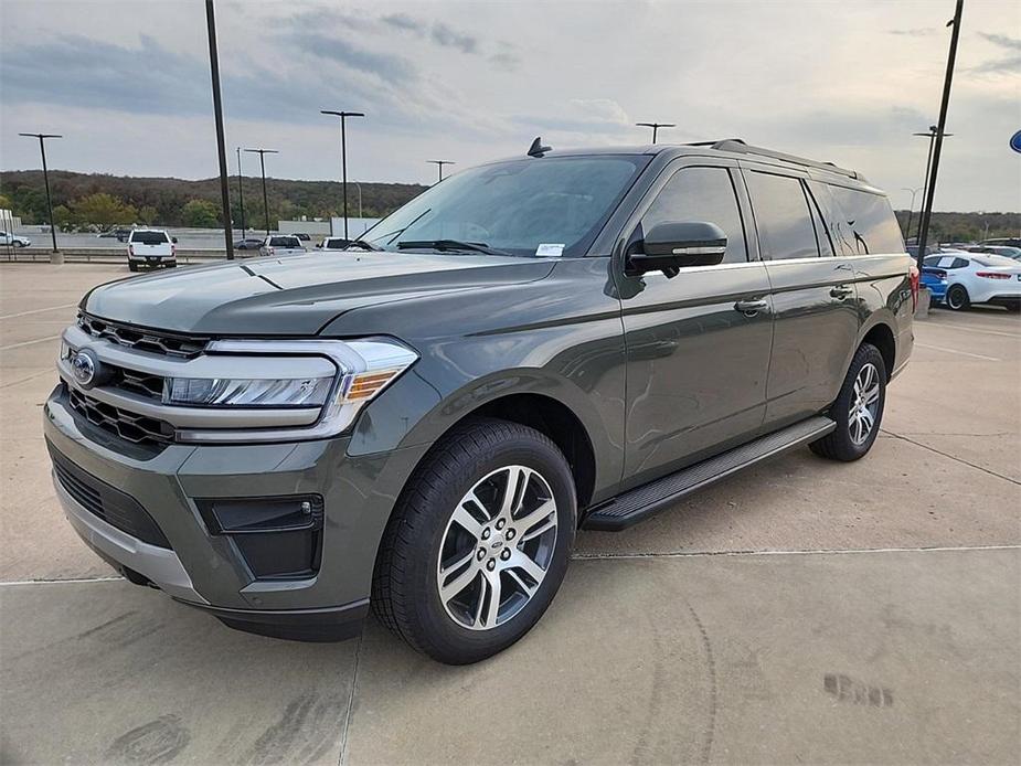 new 2024 Ford Expedition Max car, priced at $66,417