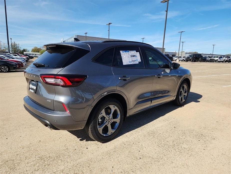 new 2024 Ford Escape car, priced at $31,432