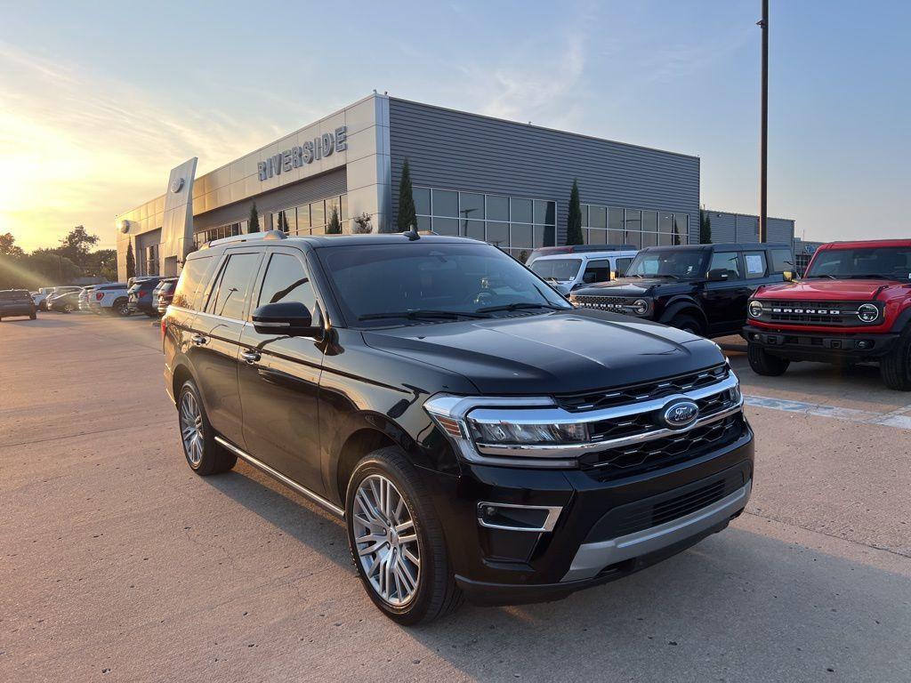 used 2022 Ford Expedition car, priced at $48,595