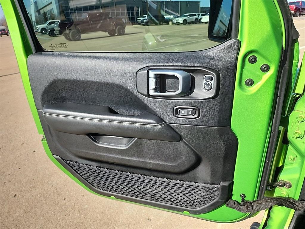 used 2019 Jeep Wrangler Unlimited car, priced at $32,542