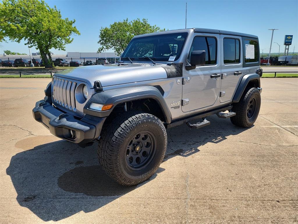 used 2018 Jeep Wrangler Unlimited car, priced at $27,495