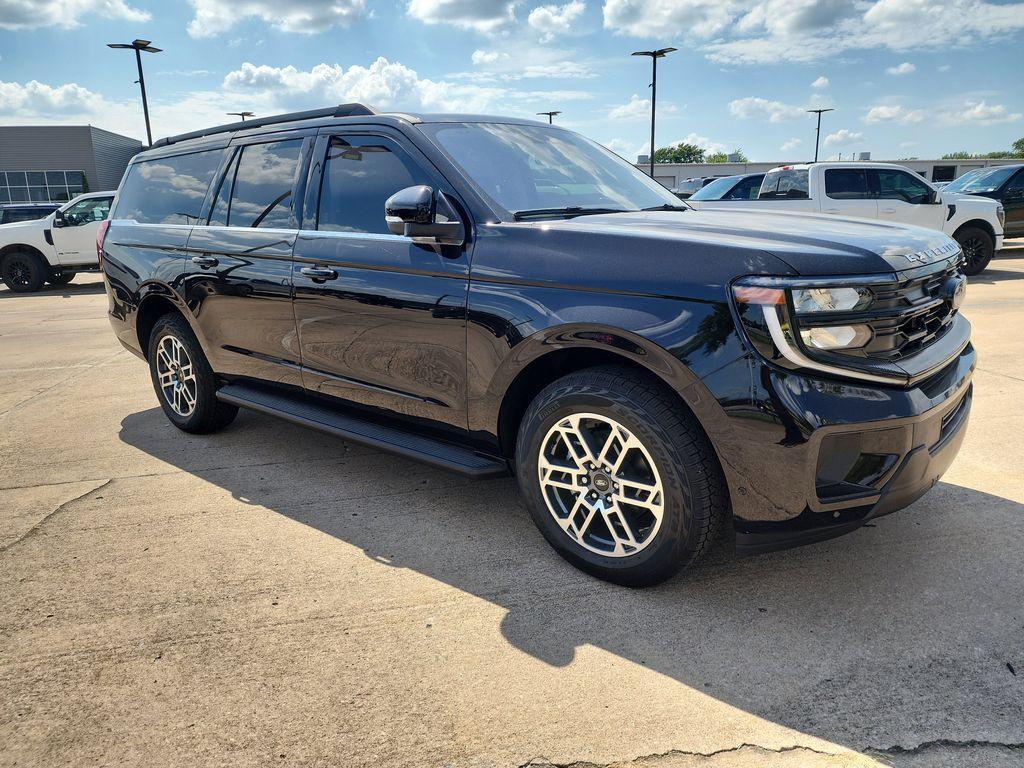 new 2025 Ford Expedition Max car, priced at $72,325