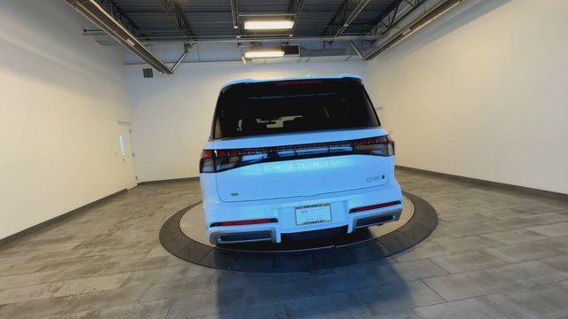 new 2025 INFINITI QX80 car, priced at $95,400