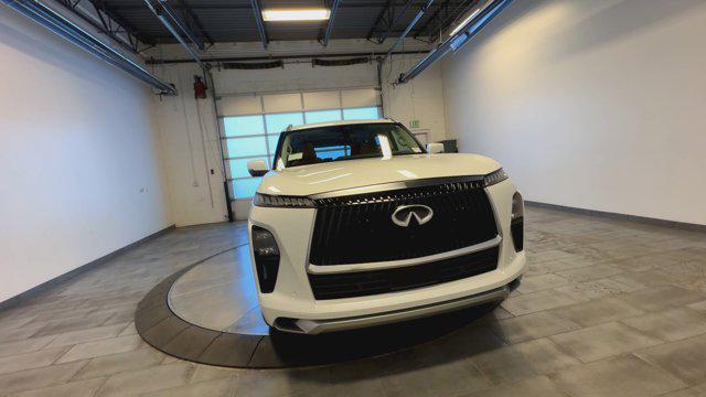 new 2025 INFINITI QX80 car, priced at $95,400