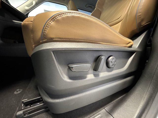 new 2025 INFINITI QX80 car, priced at $95,400