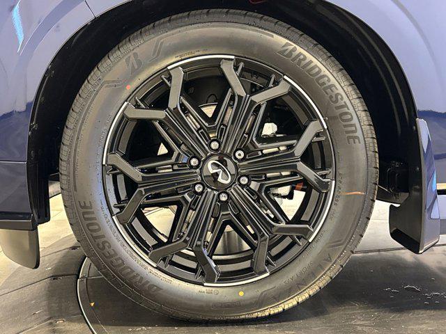 new 2026 INFINITI QX80 car, priced at $93,054