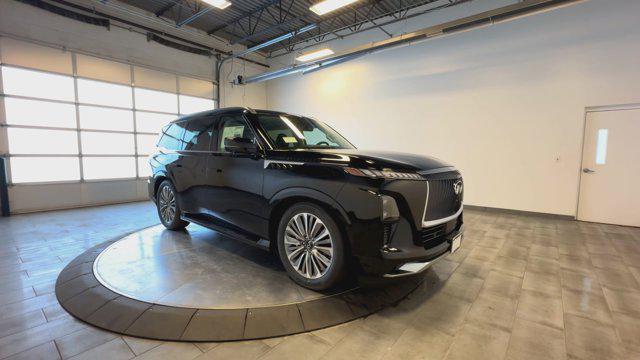new 2025 INFINITI QX80 car, priced at $91,332