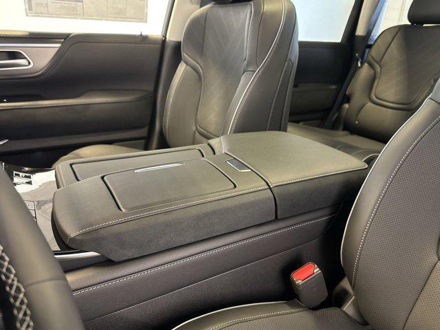 new 2025 INFINITI QX80 car, priced at $91,332