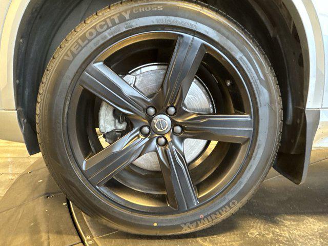 used 2019 Volvo XC90 car, priced at $30,369