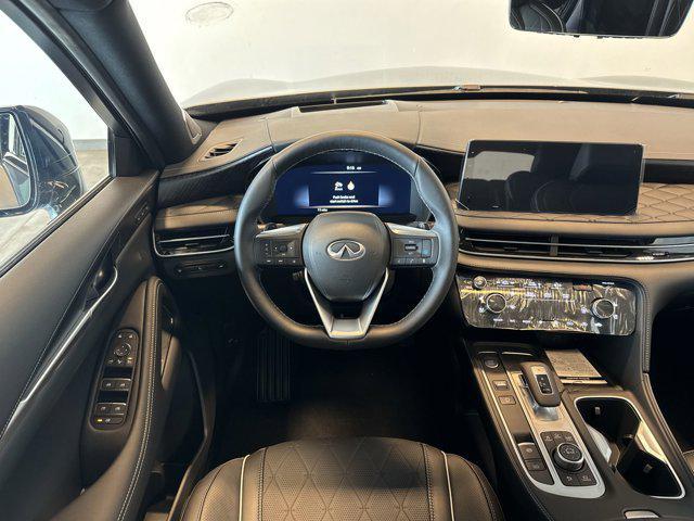 new 2025 INFINITI QX60 car, priced at $68,640