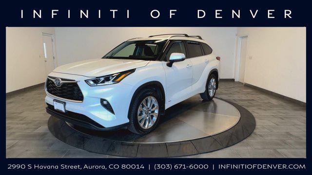 used 2022 Toyota Highlander Hybrid car, priced at $41,462
