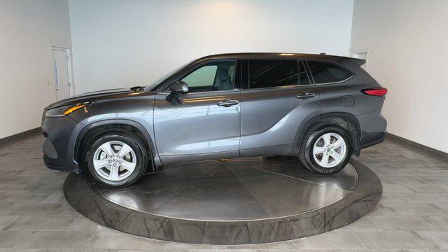 used 2021 Toyota Highlander car, priced at $29,697