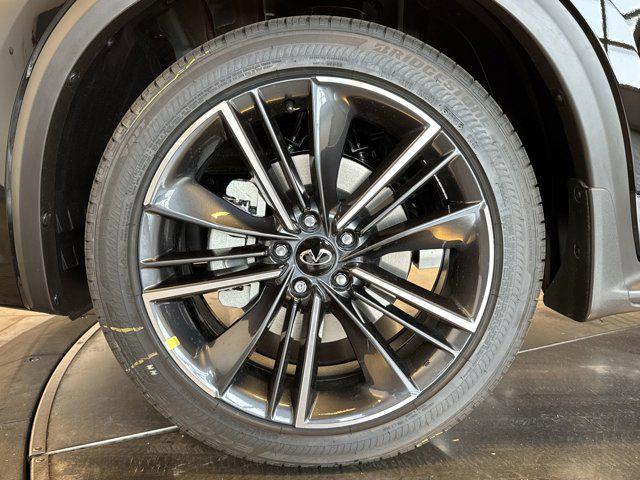 new 2025 INFINITI QX55 car, priced at $50,585