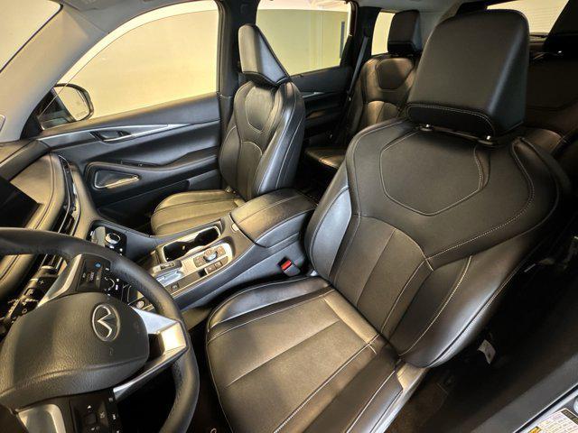 used 2025 INFINITI QX60 car, priced at $45,022