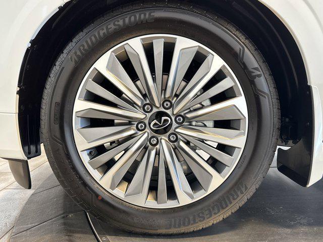 new 2026 INFINITI QX80 car, priced at $89,600