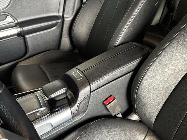 used 2022 Mercedes-Benz GLB 250 car, priced at $26,969