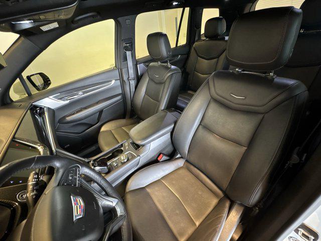 used 2022 Cadillac XT6 car, priced at $40,697