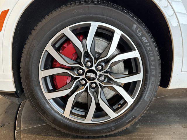 used 2022 Cadillac XT6 car, priced at $40,697