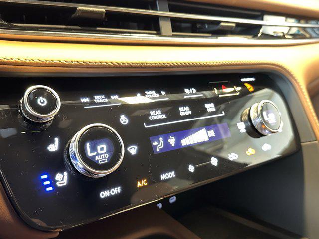 new 2026 INFINITI QX60 car, priced at $70,595